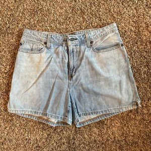 EUC. Ralph Lauren light blue denim shorts. Size 12.